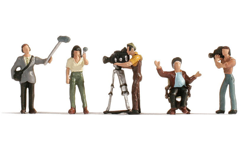 Noch 15573 HO Scale Camera Crew with Accessories, 5 Figures