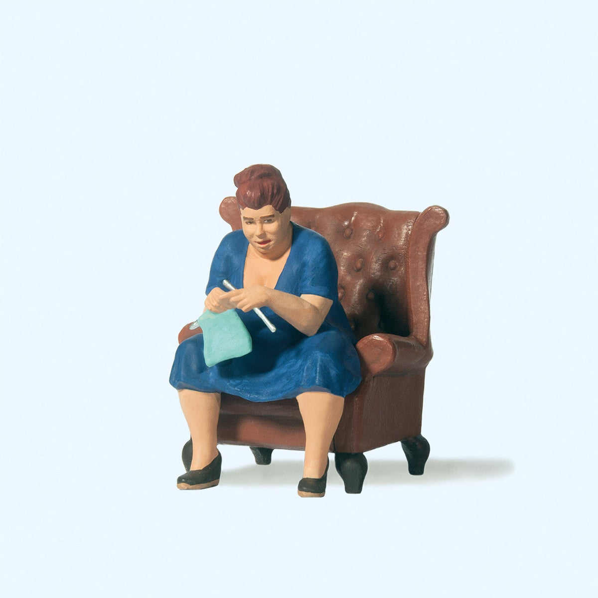 Preiser 45527 G Scale Woman Knitting on Chair Figure