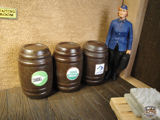 Alpine Railworks 1013B G Scale Feed & Seed Barrels With Labels B (3)