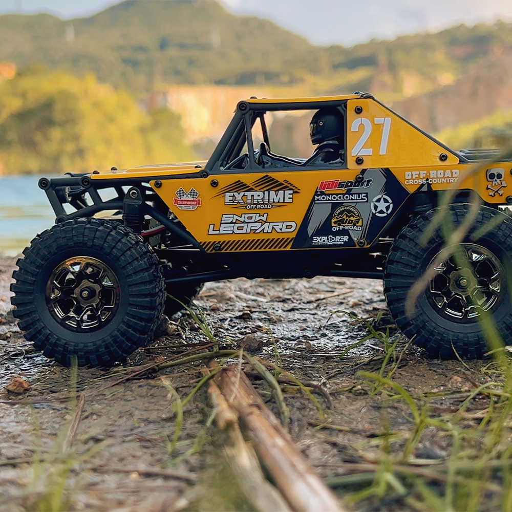 UDIRC Snow Leopard UCX2405PRO 1/24 4WD Brushless RTR RC Rock Crawler