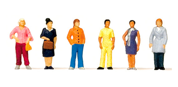 Preiser 79222 N Scale Standing Women Figure Set