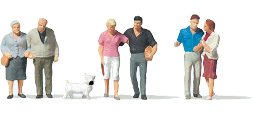 Preiser 79209 N Scale Couples & Dog Pedestrian Figure Set