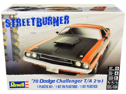 Level 4 Model Kit 1970 Dodge Challenger T/A "Streetburner" 2-in-1 Kit 1/24 Scale Model by Revell  free shipping USA