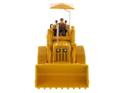 CAT Caterpillar 977D Traxcavator Yellow with Operator "Vintage Series" 1/50 Diecast Model by Diecast Masters