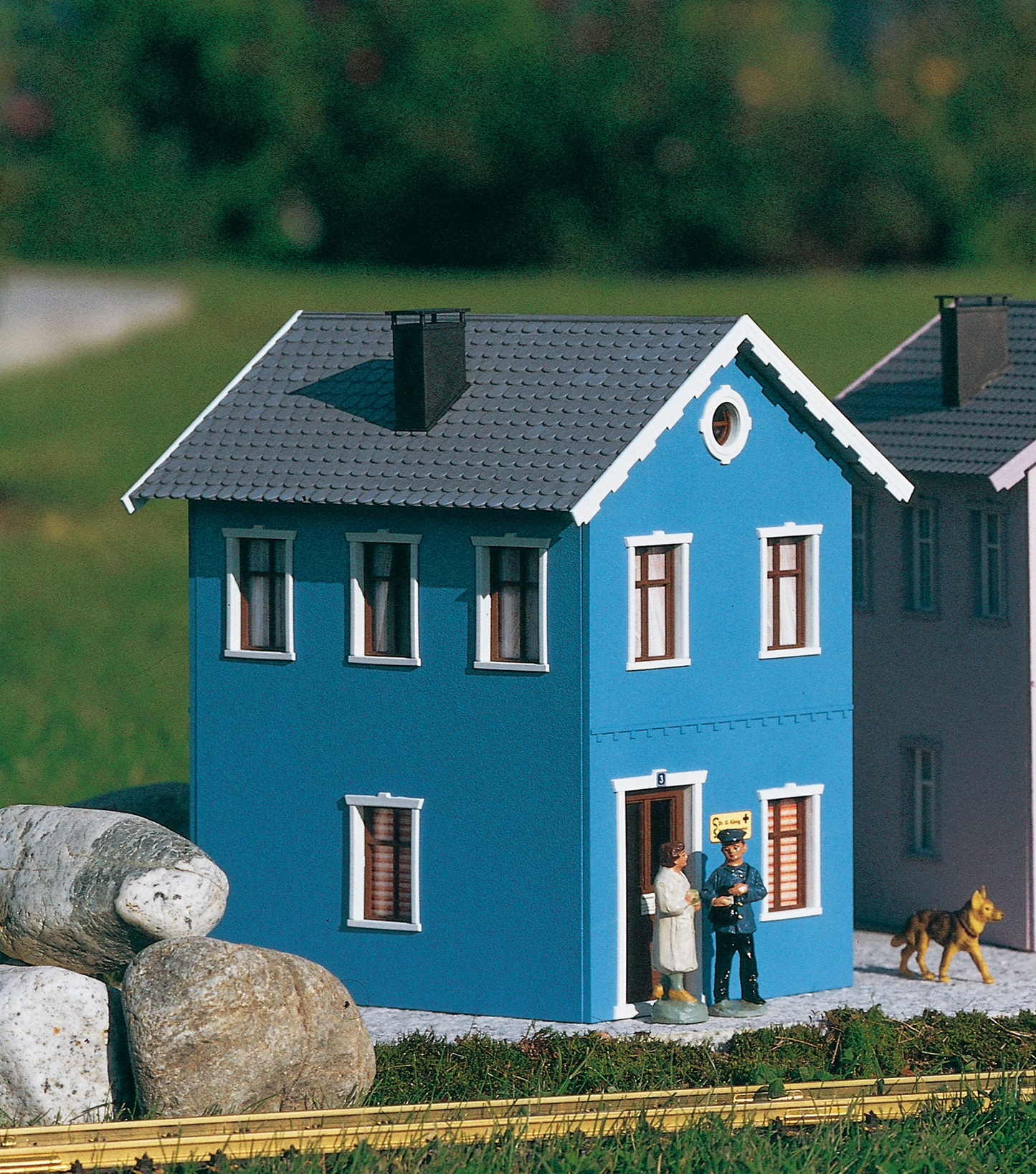 Piko 62066 G Scale The Village Medicine Dr Lang, Building Kit