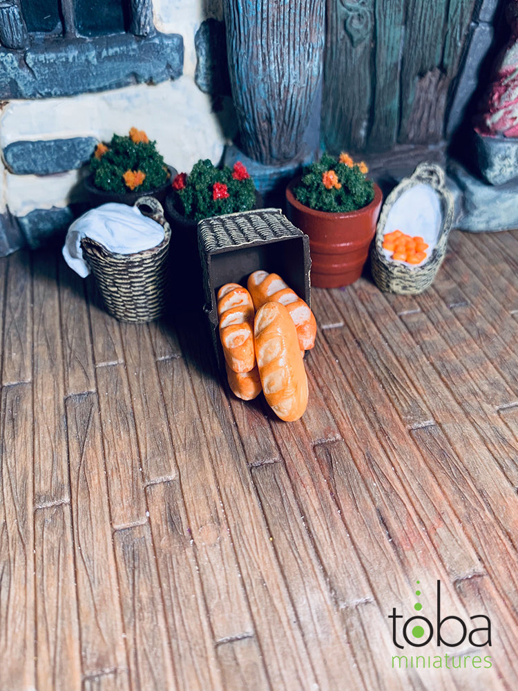 Toba Miniatures 1103 1/12 Scale Baguette Loaves (5)