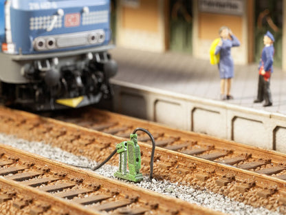 Noch 13622 HO Scale Electrical Power Connection Set -- Non-Operating - For Passenger Cars in Station pkg(2)