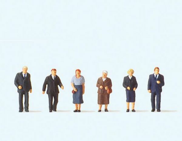 Preiser 79220 N Scale Pedestrians Churchgoers (Set #1) pkg(6)