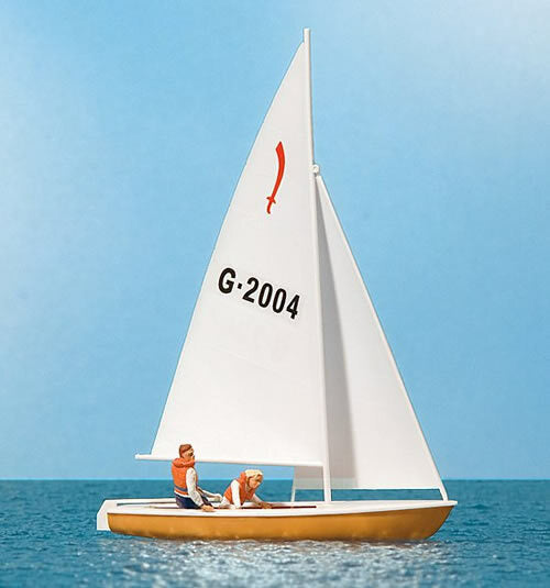 Preiser 10681 HO Scale Korsar Sailboat w/Sailors Sails Up
