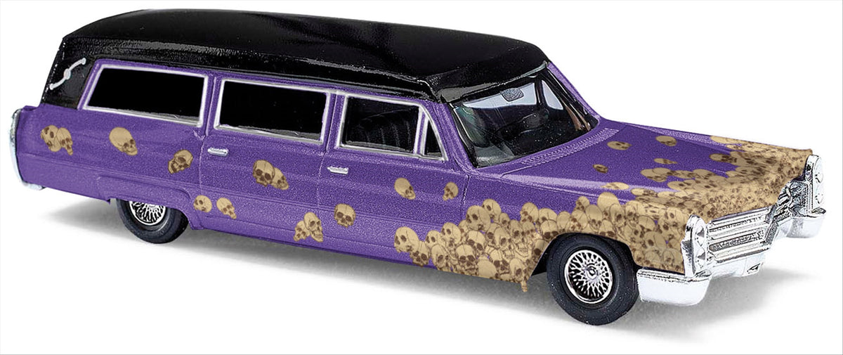 Busch 42923 HO Scale 1966 Cadillac Station Wagon (Purple)