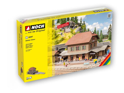 Noch 66007 HO Scale Honau Station & Loading Ramp Kit