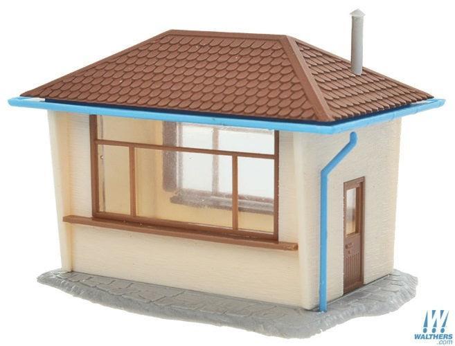 Walthers 931-900 HO Scale Scoop's Ice Cream Kit