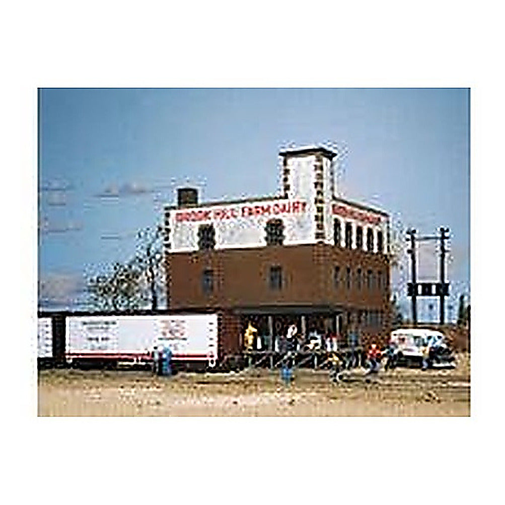 Walthers Cornerstone 933-3010 HO Brook Hill Farm Dairy Kit