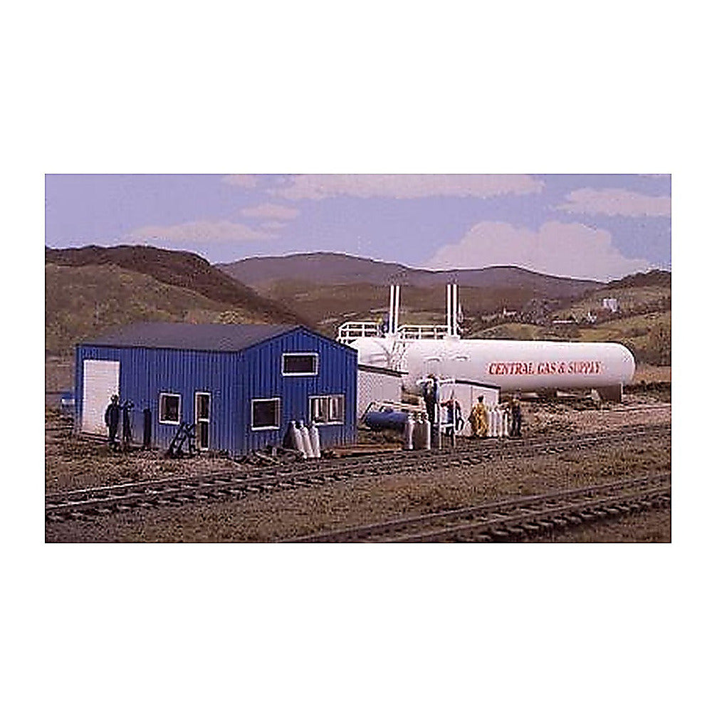 Walthers Cornerstone 3011 HO Scale Central Gas & Supply Kit
