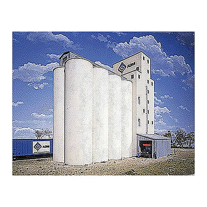 Walthers Cornerstone 3023 HO Scale Elevator Add-On Silos Kit