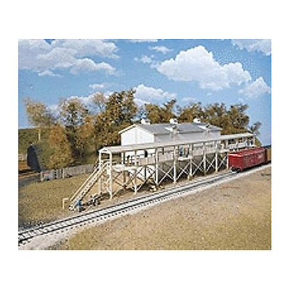 Walthers Cornerstone 3049 HO Icehouse and Platform Kit