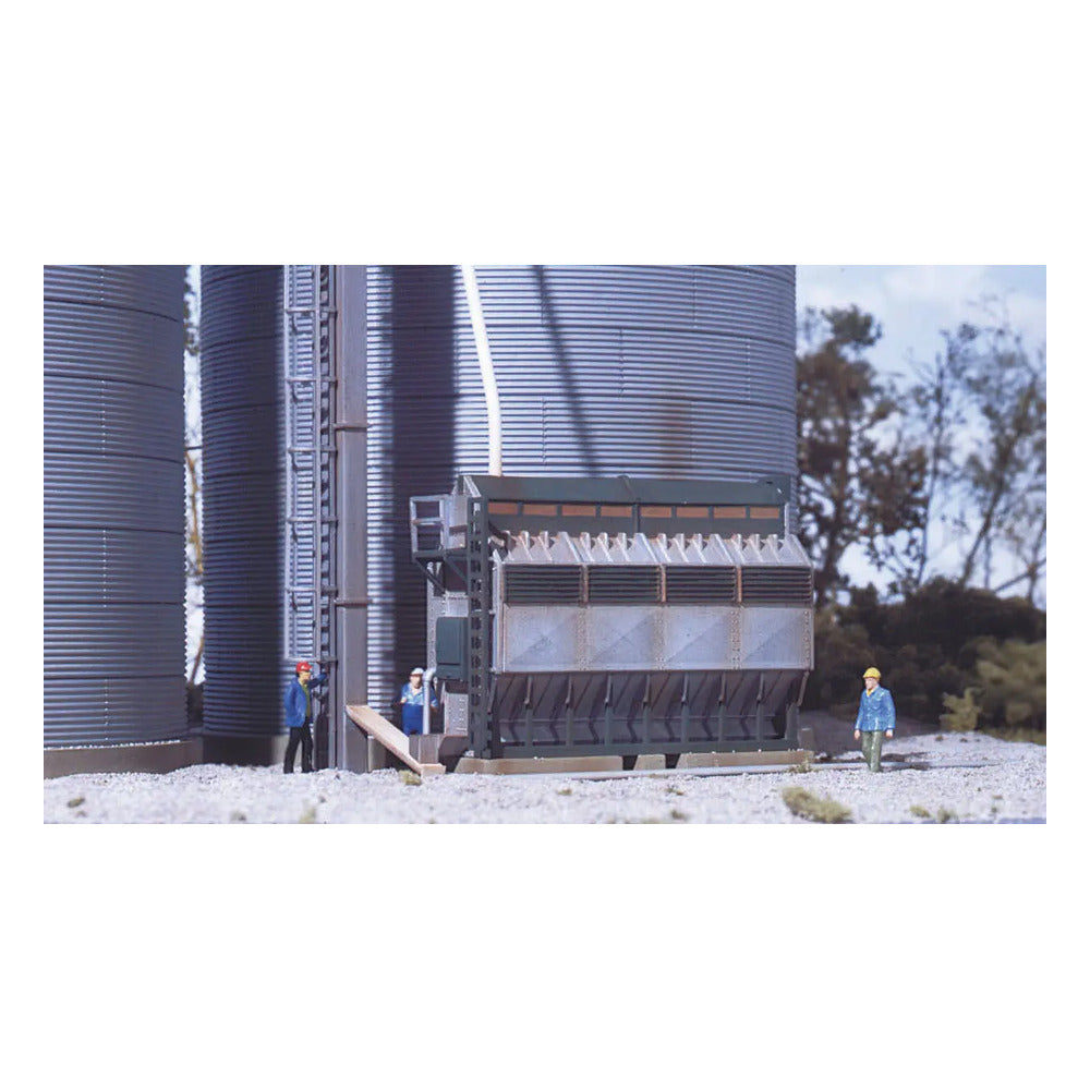 Walthers Cornerstone 3128 HO Grain Dryer Kit