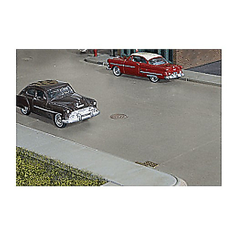 Walthers Cornerstone 933-3155 HO Concrete Street Straights pkg(10)