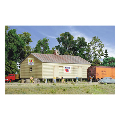 Walthers Cornerstone 933-3529 HO Storage Shed on Pilings Kit