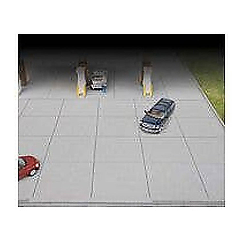 Walthers Cornerstone 933-3540 HO Gas Station Concrete Parking Lot Kit