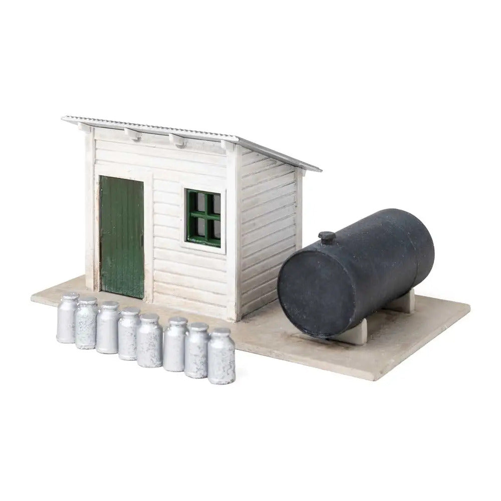 Walthers Cornerstone 933-3550 HO Municipal Water Tower Kit