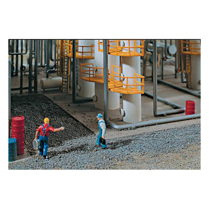 Walthers Cornerstone 933-3705 HO United Petroleum Refining Kit