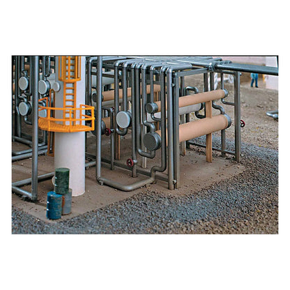 Walthers Cornerstone 933-3705 HO United Petroleum Refining Kit