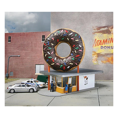 Walthers Cornerstone 933-3768 HO Hole-In-One Donut Shop Kit