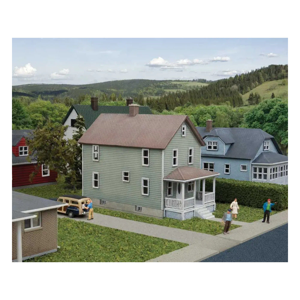Walthers Cornerstone 933-3888 N Two-Story Frame House Kit