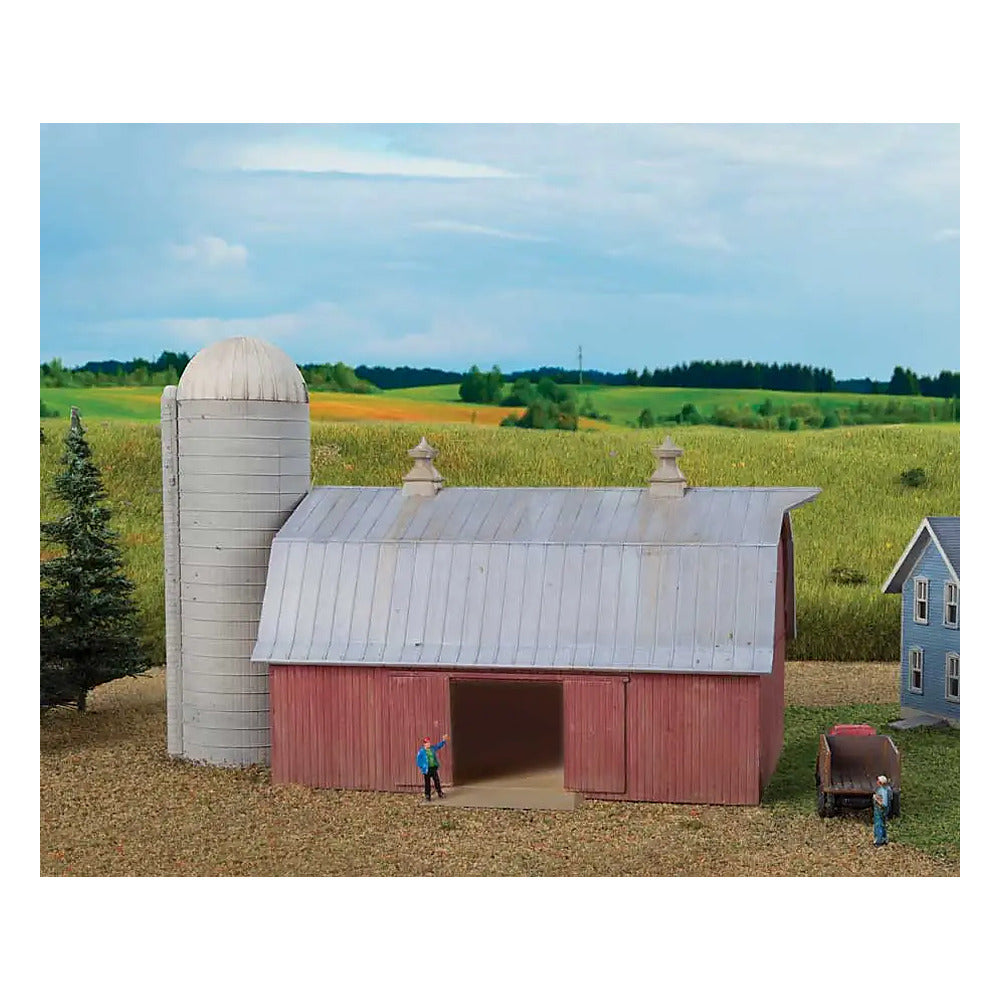 Walthers Cornerstone 3892 N Meadowhead Barn and Silo Kit