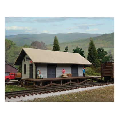 Walthers Cornerstone 933-3895 N Golden Valley Freight House Kit