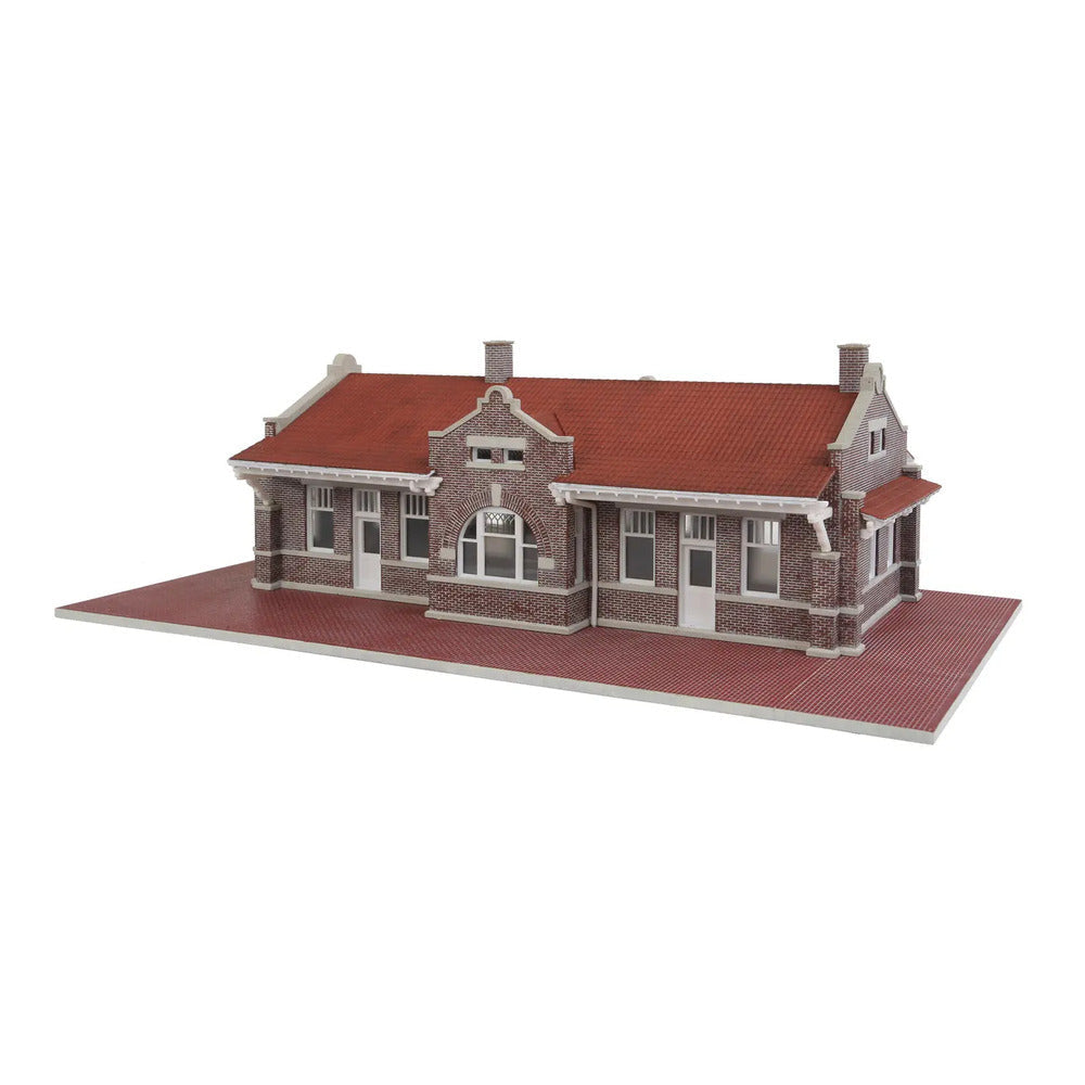 Walthers Cornerstone 4055 HO Brick Mission-Style Santa Fe Depot
