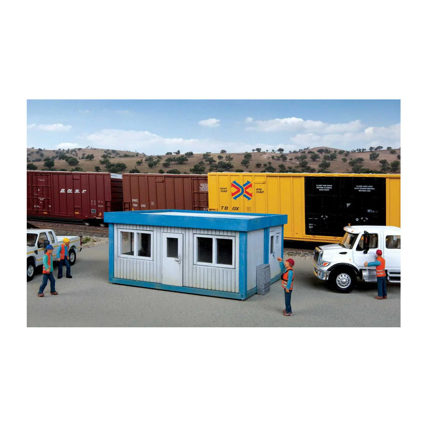 Walthers Cornerstone 4078 HO Modern Yard Office Kit