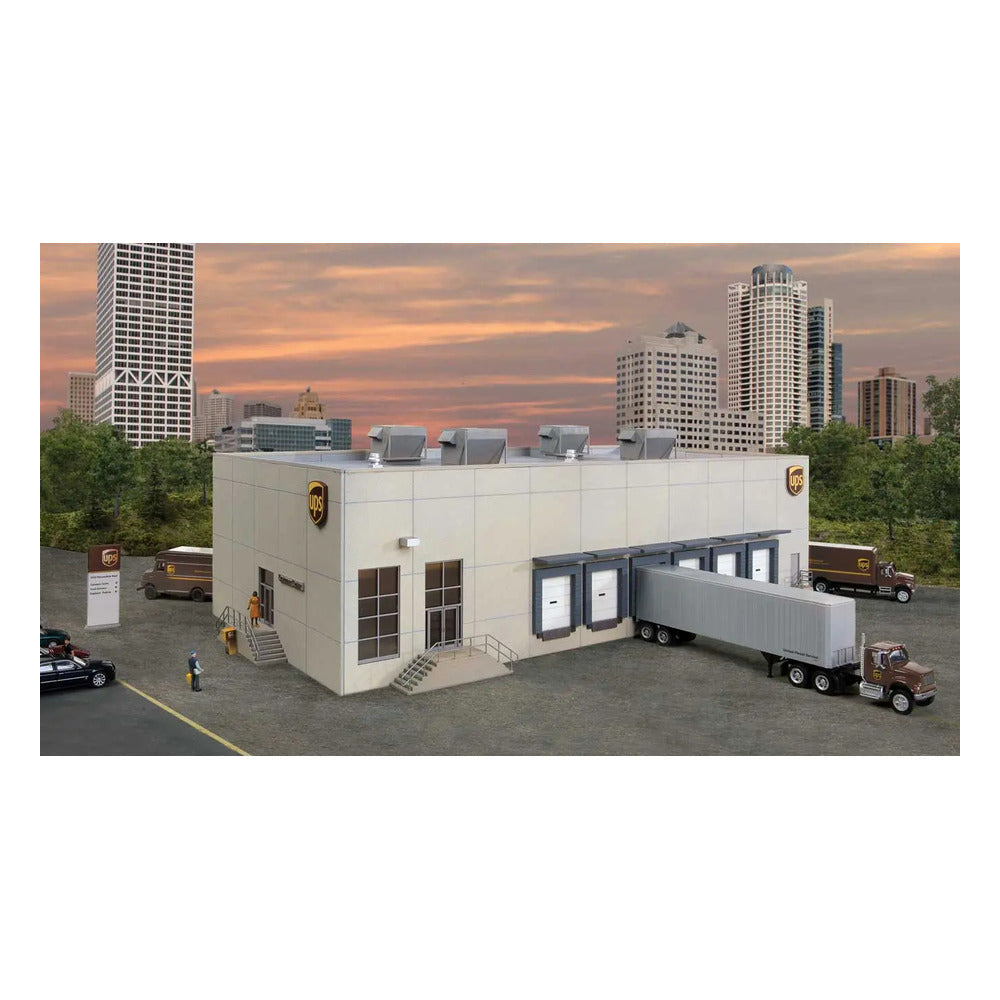 Walthers Cornerstone 933-4110 HO UPS Hub with Customer Center Kit