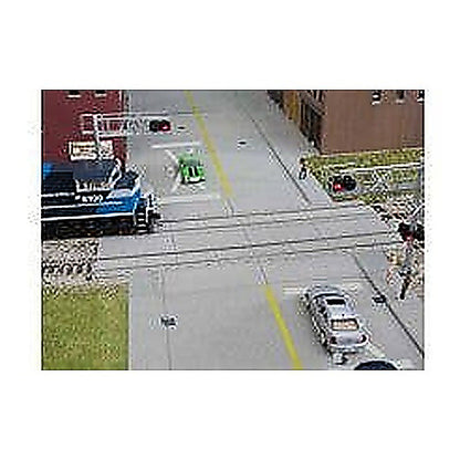Walthers Cornerstone 933-4121 HO Modern Concrete Grade Crossing Kit