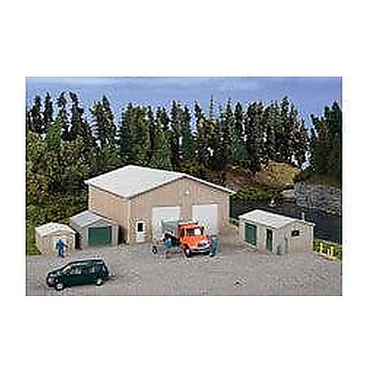 Walthers Cornerstone 933-4125 HO Pole Barn and Sheds Kit