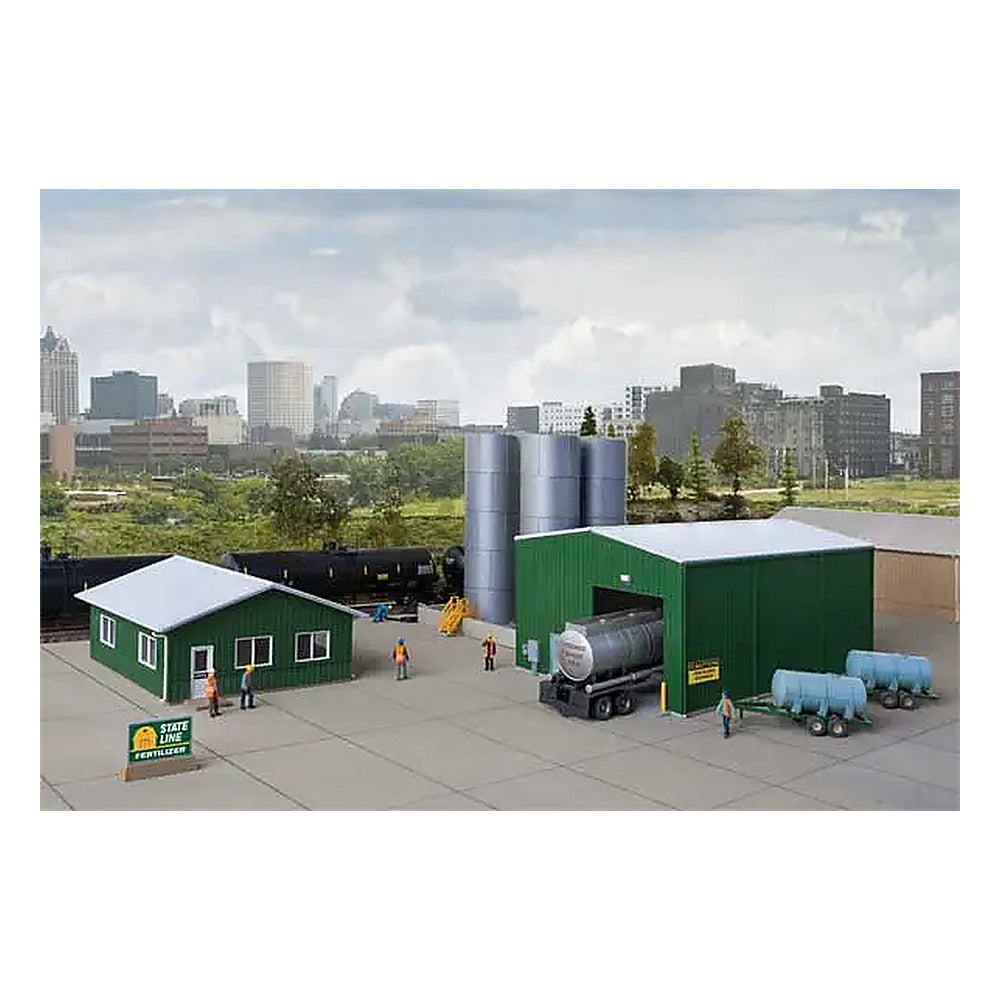 Walthers Cornerstone 933-4128 HO Fertilizer Distributor Kit