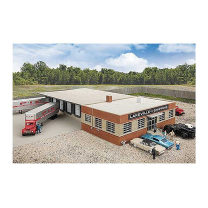 Walthers Cornerstone 4131 HO Cross-Dock Truck Facility Kit