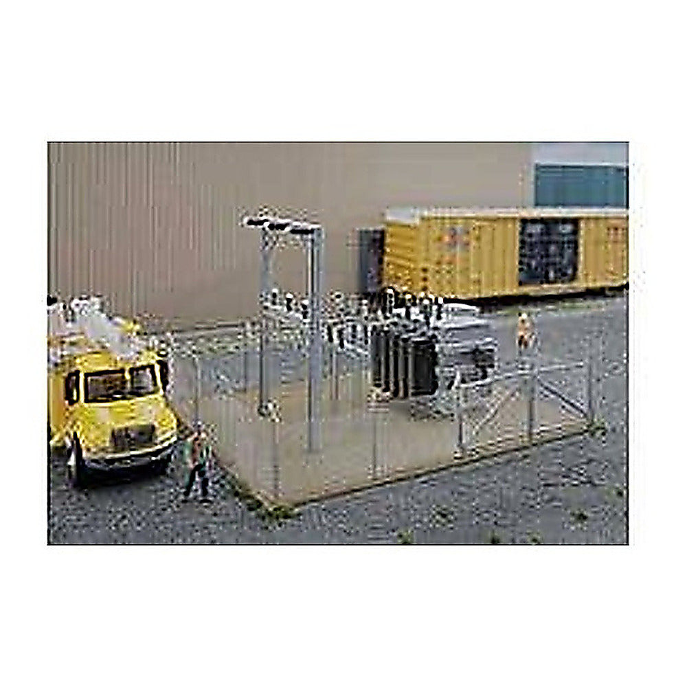 Walthers Cornerstone 933-4175 HO Small Substation Kit