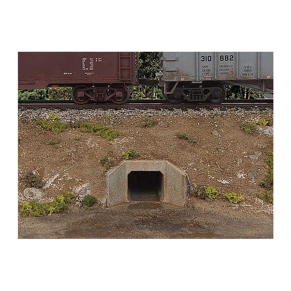 Walthers Cornerstone 4558 HO Concrete Culverts 4-Pack Kit