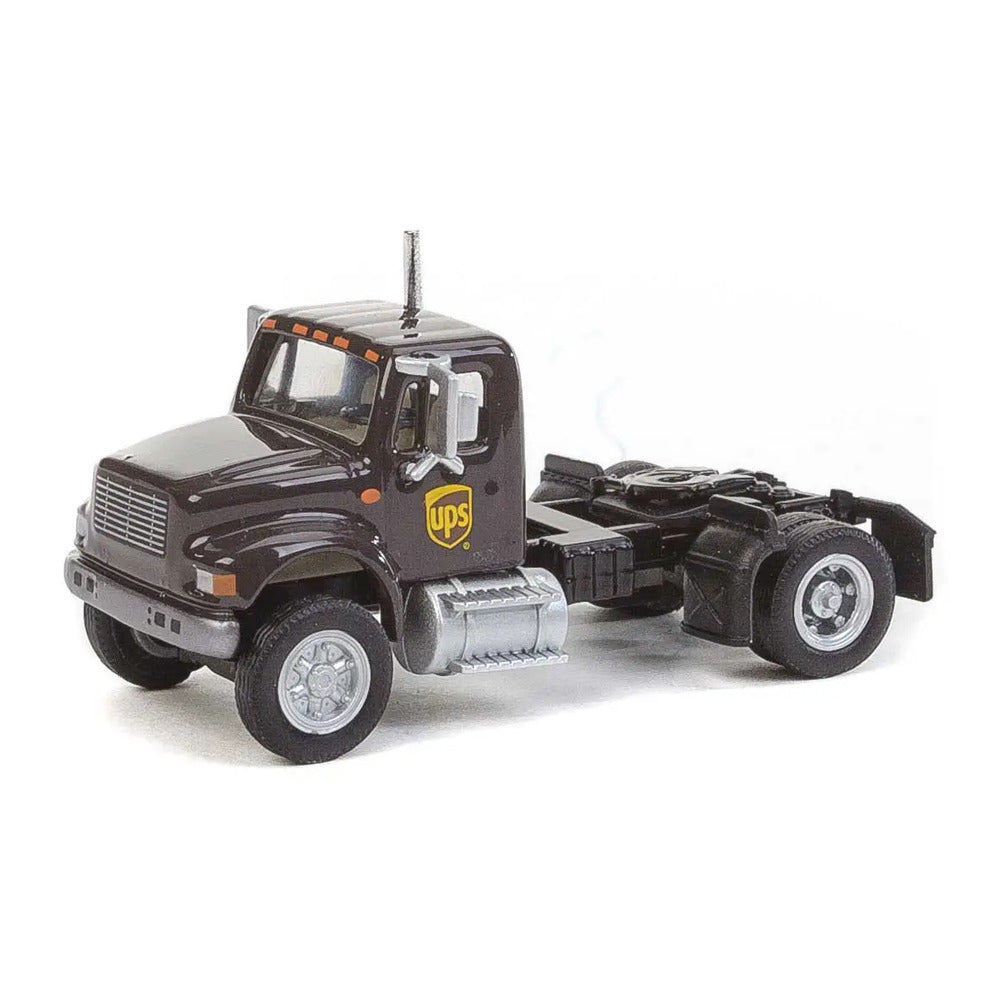 Walthers SceneMaster 11193 HO Int'l 4900 Semi Tractor UPS Modern