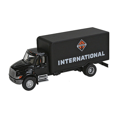 Walthers SceneMaster 11292 HO Int'l 4900 Box Van Black