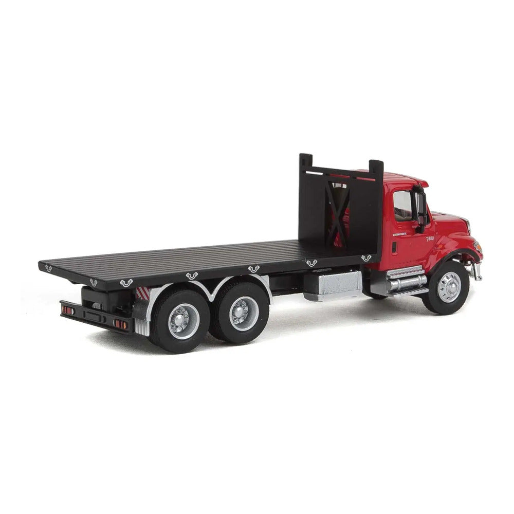 Walthers SceneMaster 949-11652 HO Intl 7600 Flatbed Truck - Red