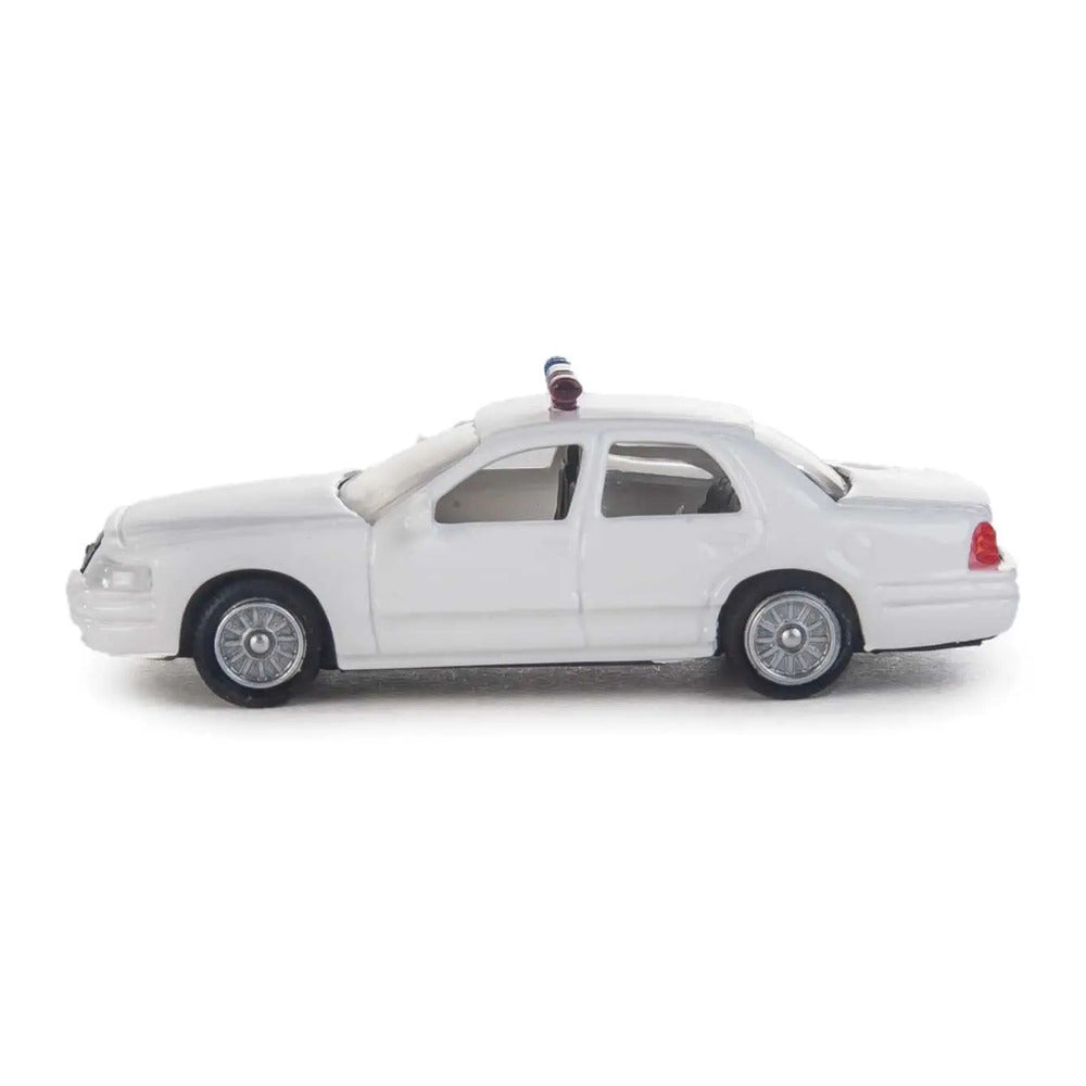 Walthers SceneMaster 12024 HO Ford Crown Vic Police White
