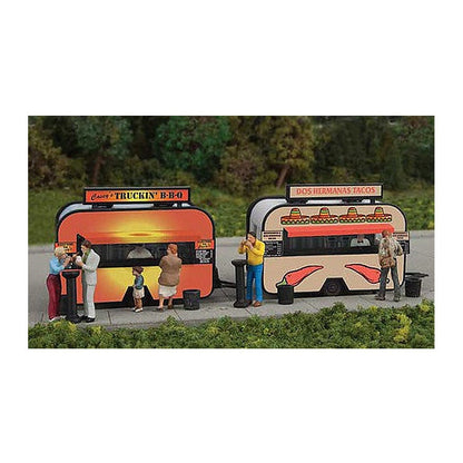 Walthers SceneMaster 2904 HO BBQ & Taco Food Trailers Kit