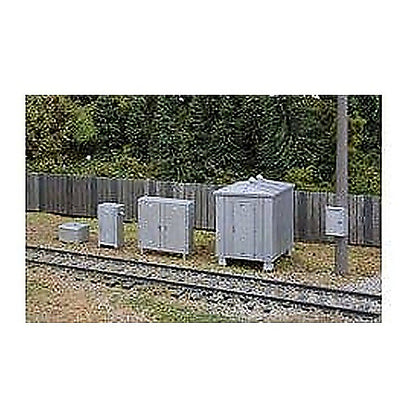 Walthers SceneMaster 949-4140 HO Vintage Trackside Detail Set