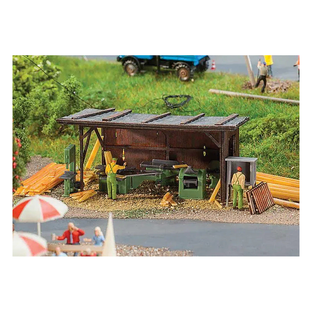 Walthers SceneMaster 949-4183 HO Woodshop Equipment Kit