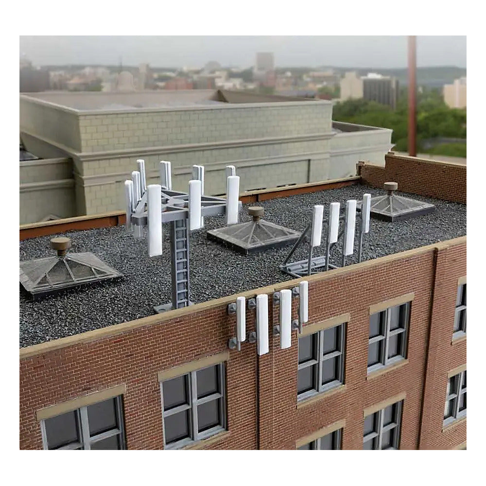 Walthers SceneMaster 949-4195 HO Communication Tower Array Kit