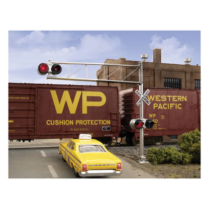 Walthers SceneMaster 4332 HO Post-1960s Cantilever Signal Single