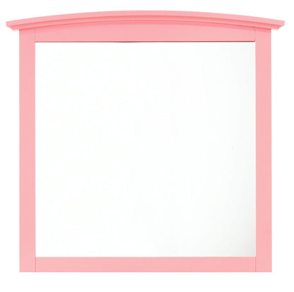 Elegant Wall Mirror by Couch.com
